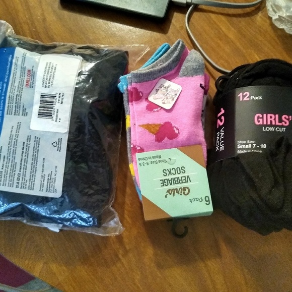 Stuff - Picture 4 of 5